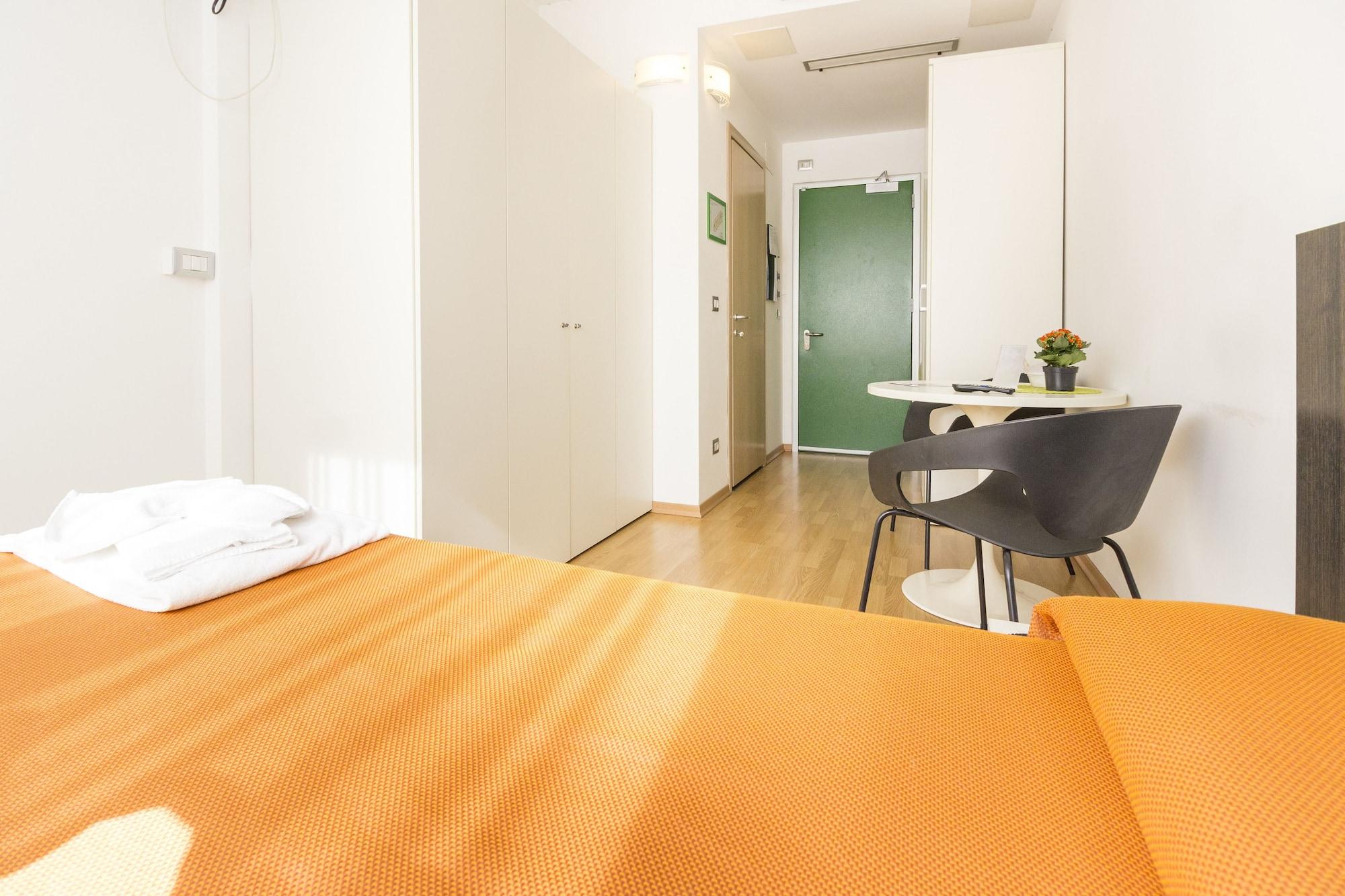 Hotel Sharing Turin Exteriör bild
