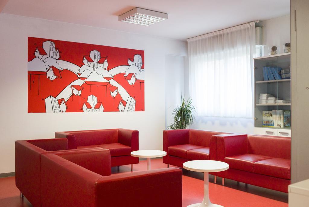 Hotel Sharing Turin Exteriör bild