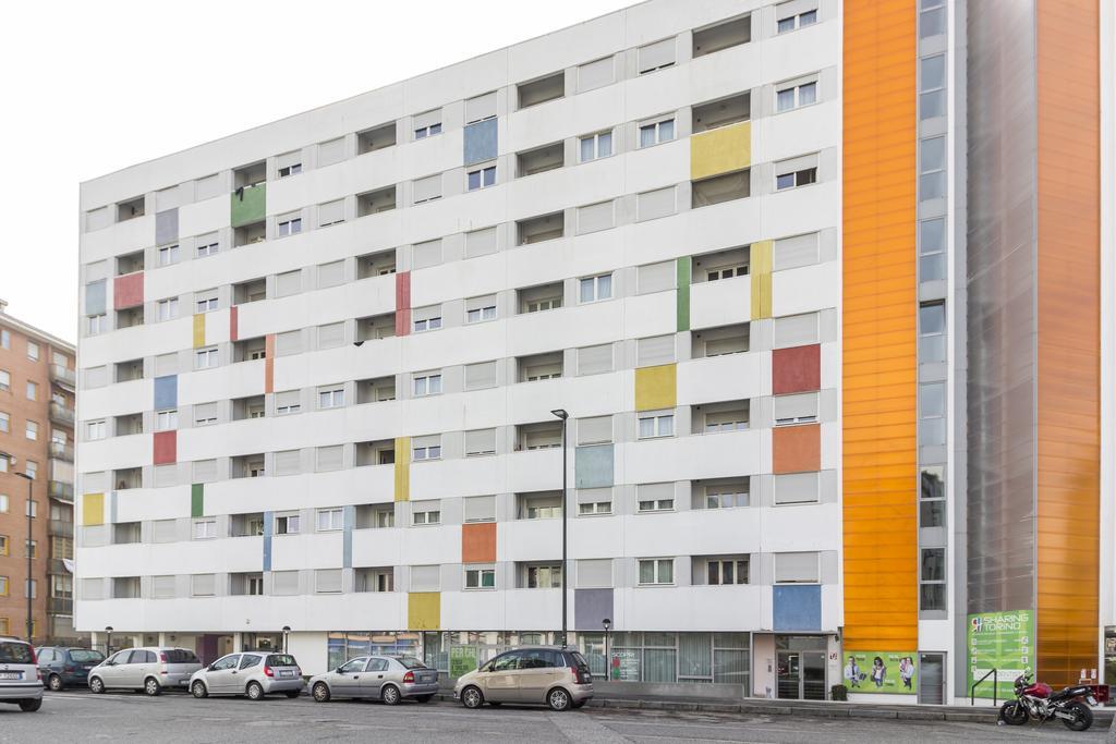 Hotel Sharing Turin Exteriör bild